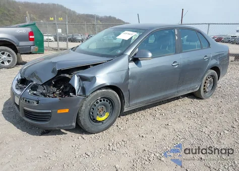 2008 Volkswagen Jetta S z USA, uszkodzony, nr VIN 3VWJZ71K78M128499